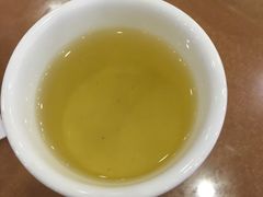 -顺峰渔港中国人的餐厅