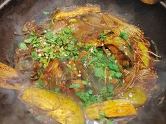 -咱屯子铁锅炖直营店(保利店)