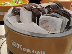 -龍歌自助小火锅(芝罘万达店)