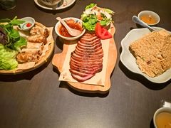 -大头虾越式风味餐厅(光明广场店)