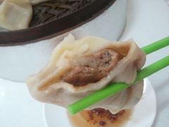 -金城包子牛肉灌汤包(台东四路店)