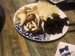 -新记印象酸菜鱼馆(天阳亲子广场店)