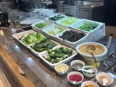 -南郊宾馆·风味自助餐厅·山东十六地市特色菜