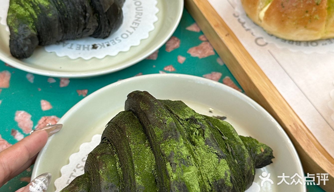 武汉的！！唯一的缺点：不能邮寄……