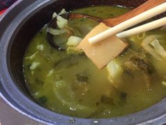 -周鱼小馆石锅酸菜鱼(活力汇店)