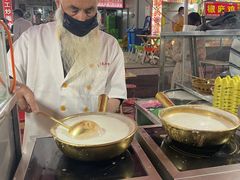 自助取餐区-清真老马家国华牛奶鸡蛋醪糟(正宁路店)