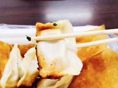 -胖子锅贴(双阳路111弄店)