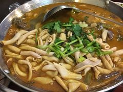 -余杨鸭鸭餐厅