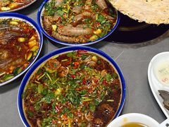 -官塘陈记鱼生·潮汕砂锅粥·牛肉火锅(潮枫路总店)