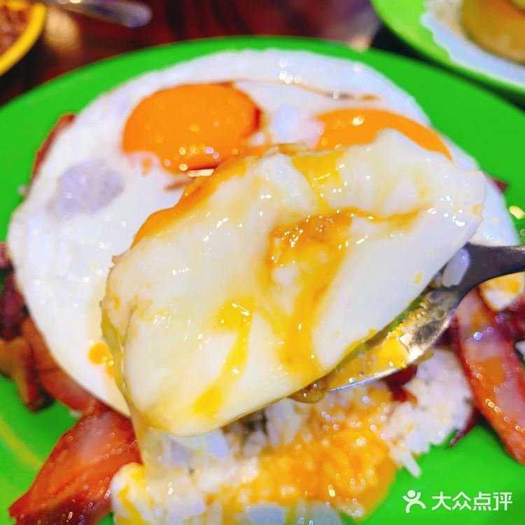  武汉美食｜粤菜翘楚陈光记新招牌玫瑰豉油鸡