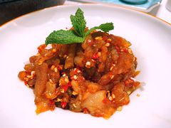 -红鼎豆捞·非遗鲍皇汤火锅(宝丰路店)