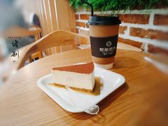 -焙丽拾光(麦凯乐直营店)