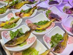 -领鲜活海鲜榴莲自助火锅(东门店)