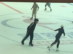 -冠军冰场CHAMPION RINK(凯德广场店)