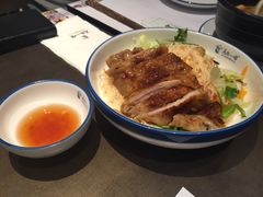 -美奈小馆·越南料理(中航城君尚购物中心店)