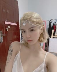 -斑斓色彩沙龙