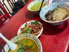-金杨拉面王小吃面馆·牛三宝面·红烧牛肉粉