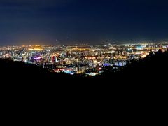 -鬼笑石后山停车场