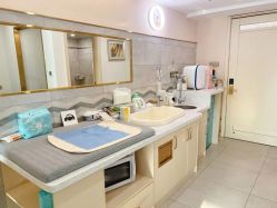 -致友月子会所(麓湖店)