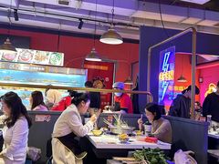 -钢管厂五区小郡肝串串香(滨江店)