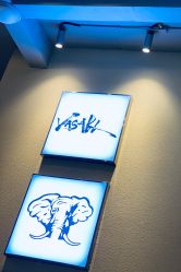 点击看大图 -YASAKI国际舞蹈中心