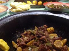 -鱼窝棚柴火铁锅炖(富山屯店)