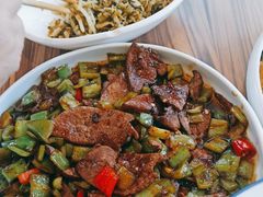 -九转小磨·非遗东北菜(群力店)