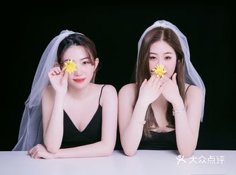 疫情前和闺蜜拍的照片，这是我觉得比较有意义的事情