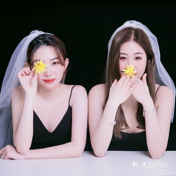 疫情前和闺蜜拍的照片，这是我觉得比较有意义的事情