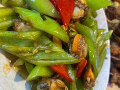 -蚝堡·生蚝海鲜烧烤物种起源•海肠捞饭(刘公岛店)