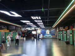-极限PLAY运动娱乐新世界·团建派对潮玩休闲馆·室内蹦极高空游乐园
