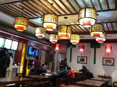 大堂-石头门坎
