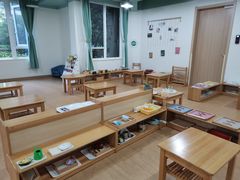 -希溪谷半山街道蒙氏托育(万科公园里校区)