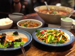 -张氏宽窄巷成都名小吃(茂业百货华强北店)