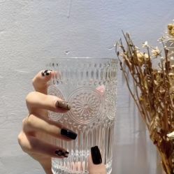 -悦指间美甲美睫