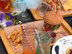 -STARRY CAFE & LOUNGE BAR(高新店)