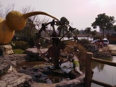 -田园东方蜜桃村的田野营地