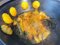 嘎鱼锅-缘福乡村铁锅炖民宿(八达岭店)