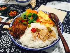 -蜗牛小馆醉乡民谣云南菜(惠新西里店)