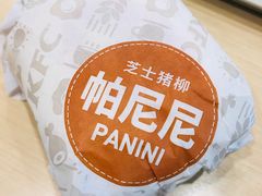 芝士猪柳帕尼尼-肯德基(大连金三角店)