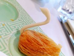天鹅榴莲酥-南宁荔园维景国际酒店·荔园中餐厅