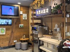 -小放牛炒菜馆(军校店)