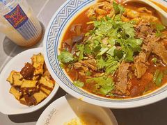 -粉吖吖·邵阳米粉(体育西路店)
