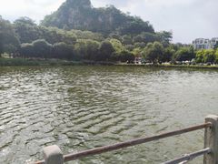 -雀儿山公园