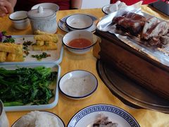 -东方之猪四更烤乳猪(金垦总店)