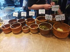 -云阿蛮云南生烫牛肉米线(奉贤路店)