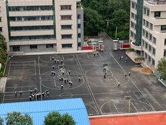 -辽宁省实验中学