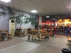 大堂-烧烤佬(新基路店)