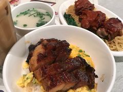 猪手捞面-翠华餐厅(百老汇店)