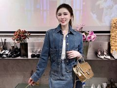 -曼哈顿商业广场(升龙广场店)